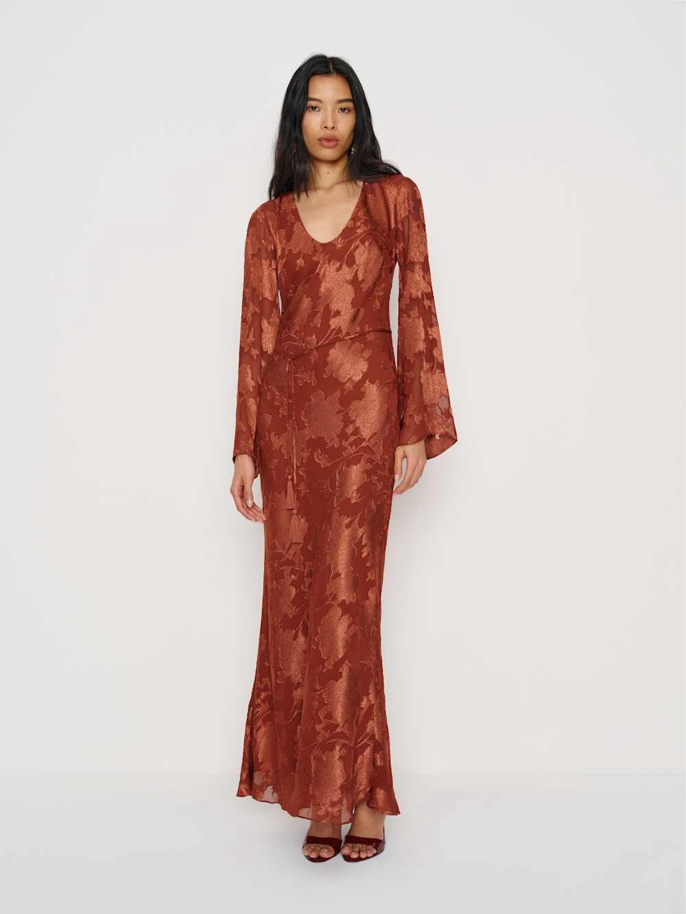 NWT reformation vivia dress in ruby floral - size s